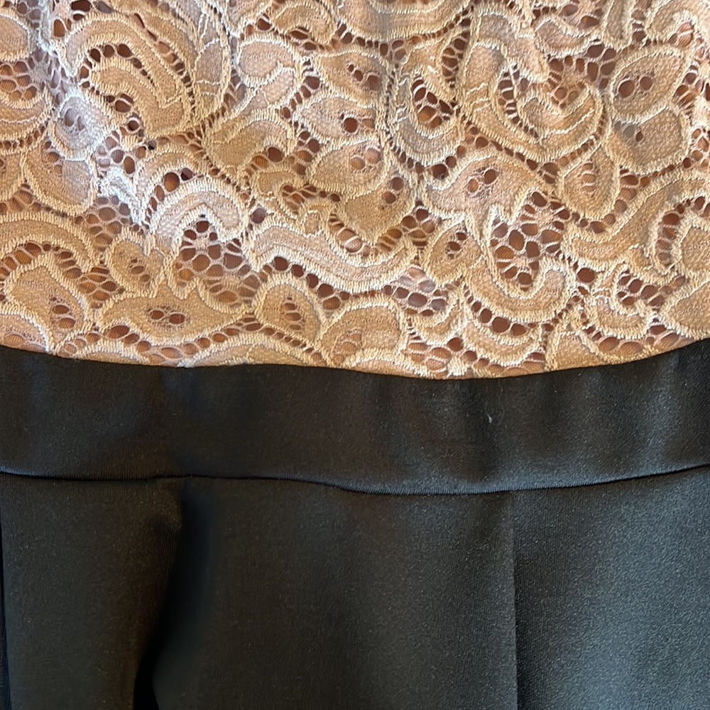 Classy girls dress - Picture 6 of 8